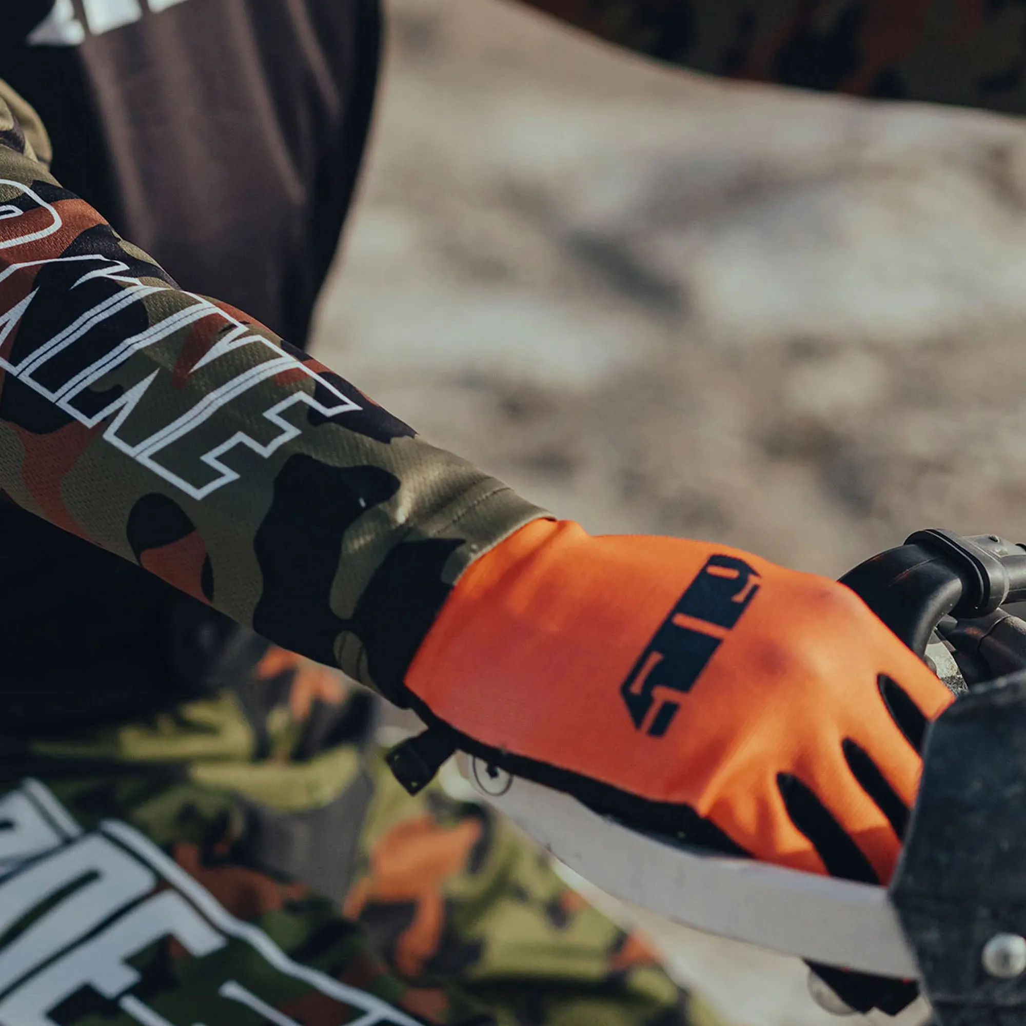 509 4 Low Standard Offroad Gloves Orange (2022)