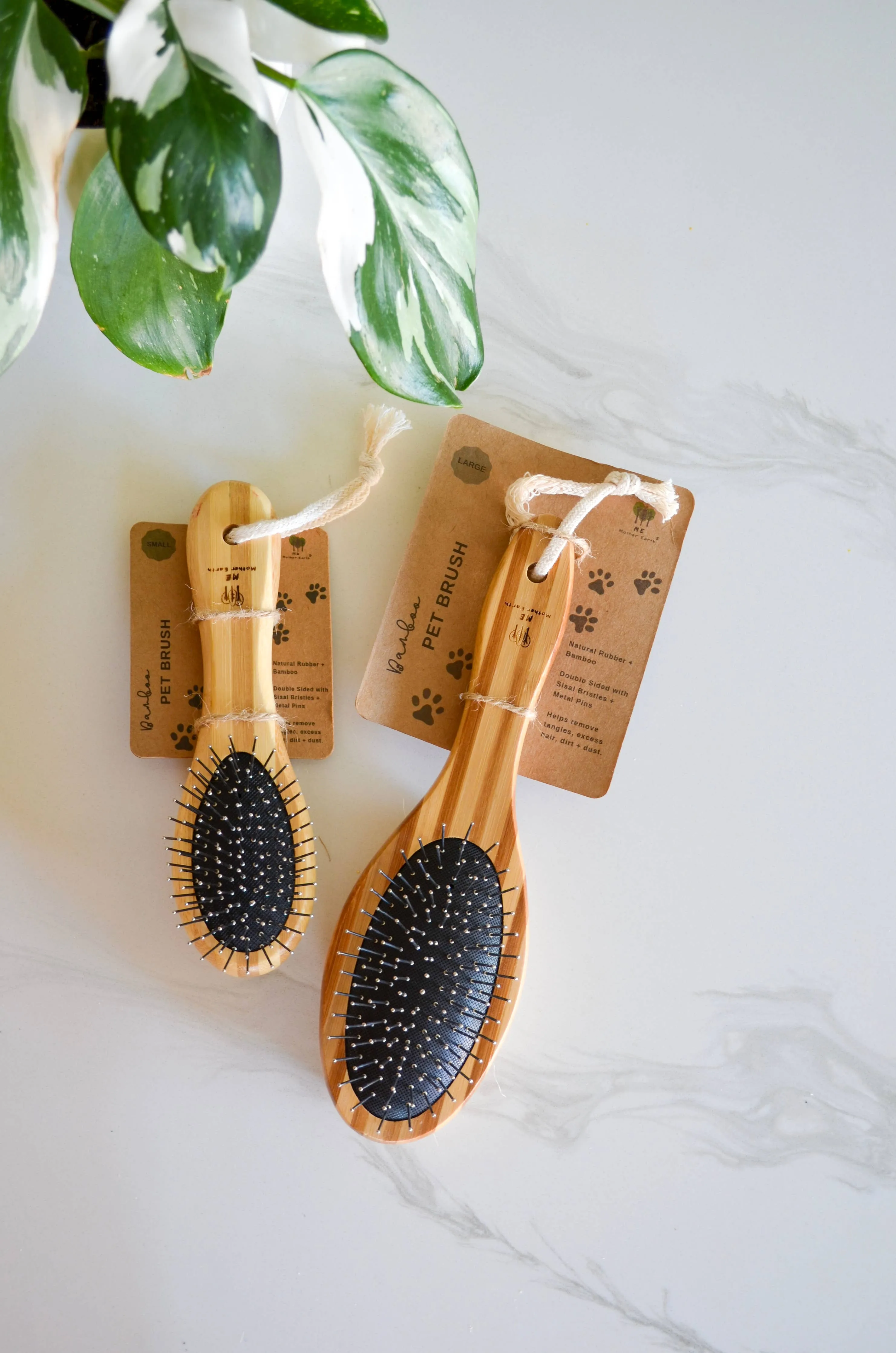 Me Mother Earth- Double-Sided Bamboo Pet Brush